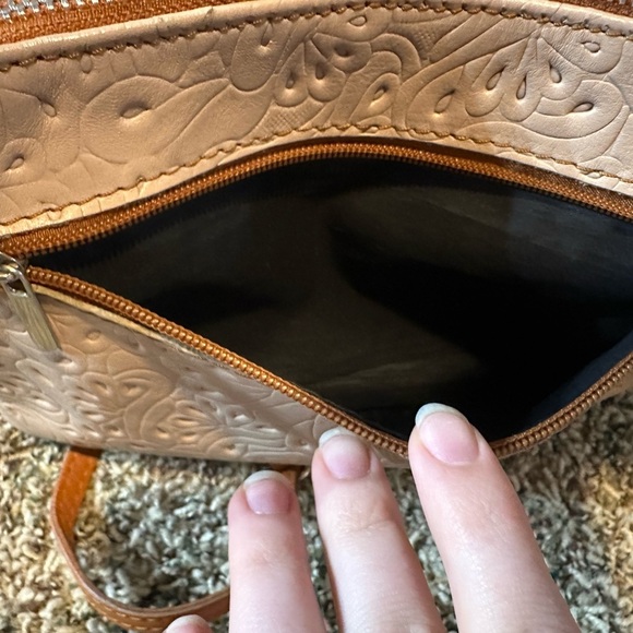 Vera Pelle Tan and Cream Crossbody Genuine Leather Bag - Picture 10 of 10